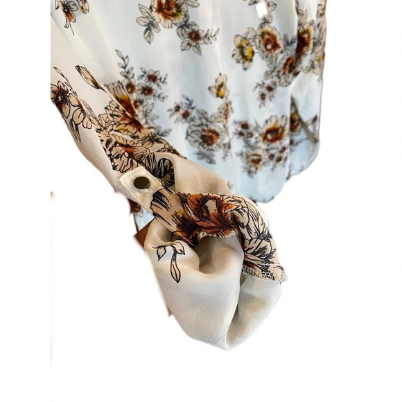 Maurices Women's Small Cream and Orange Fall Floral Blouse- NWT - Picture 9 of 11